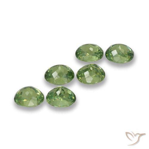 Gemme di Granato demantoide Verde foresta naturale da 2.20 ct, Ovale, VS