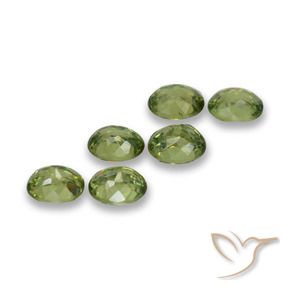 Gemme di Granato demantoide Verde foresta naturale da 2.04 ct, Ovale, VS