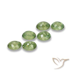 Gemme di Granato demantoide Verde foresta naturale da 1.91 ct, Ovale, VS