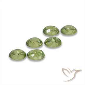 Gemme di Granato demantoide Verde giallastro naturale da 1.98 ct, Ovale, VS