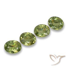 Gemme di Granato demantoide Verde giallastro naturale da 1.14 ct, Ovale, VS