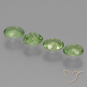 Gemme di Granato demantoide Verde medio naturale da 1.24 ct, Ovale, VS