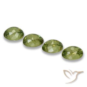 Gemme di Granato demantoide Verde medio naturale da 1.30 ct, Ovale, VS