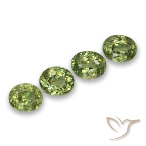 Gemme di Granato demantoide Verde foresta chiaro naturale da 1.70 ct, Ovale, VS