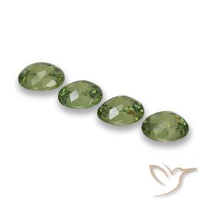 Gemme di Granato demantoide Verde foresta naturale da 1.44 ct, Ovale, VS