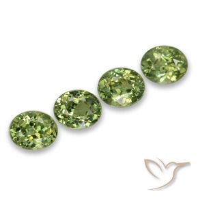 Gemme di Granato demantoide Verde caldo naturale da 1.86 ct, Ovale, VS