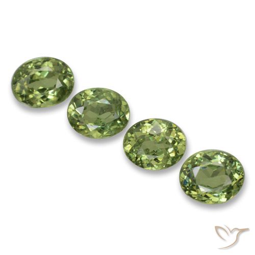 1.88ctw Naturale Verde caldo Granato demantoide, Ovale, VS