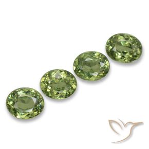 Gemme di Granato demantoide Verde caldo naturale da 1.88 ct, Ovale, VS