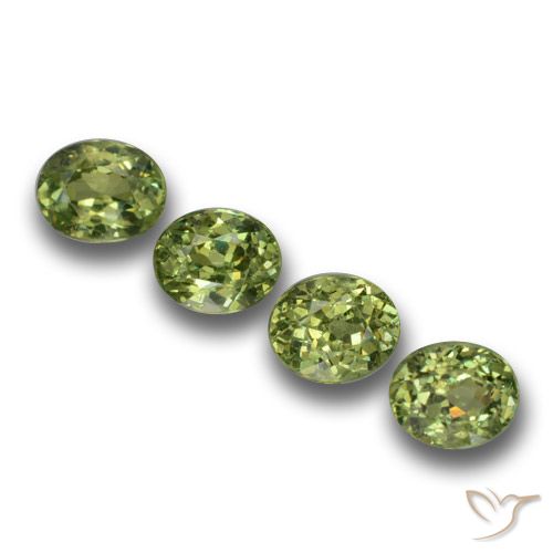 1.40ctw Naturale Verde foresta chiaro Granato demantoide, Ovale, VS