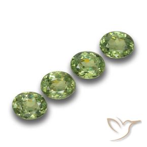 Gemme di Granato demantoide Verde caldo naturale da 1.18 ct, Ovale, VVS-VS