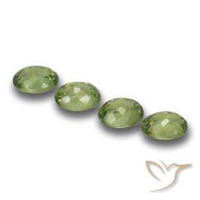 Gemme di Granato demantoide Verde caldo naturale da 1.18 ct, Ovale, VVS-VS