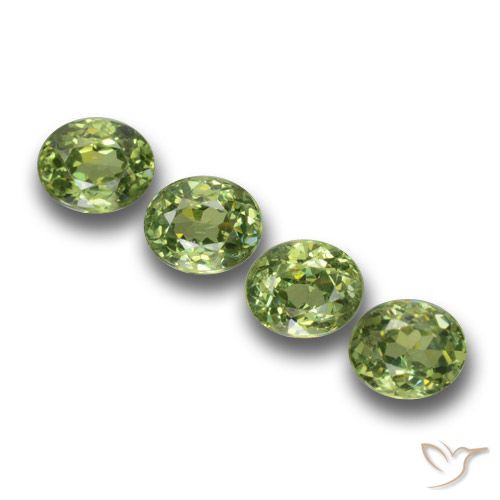 1.37ctw Naturale Verde caldo Granato demantoide, Ovale, VS