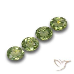 Gemme di Granato demantoide Verde caldo naturale da 1.12 ct, Ovale, VS