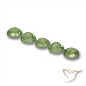 Gemme di Granato demantoide Verde caldo naturale da 1.77 ct, Ovale, VS