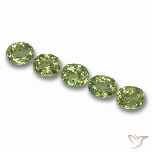 1.91ctw Naturale Verde foresta chiaro Granato demantoide, Ovale, VS