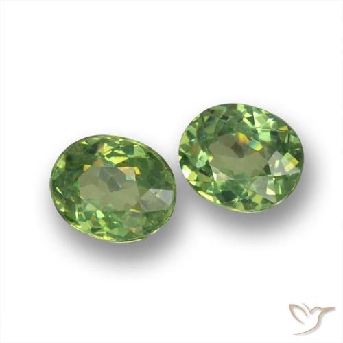 Gemme di Granato demantoide Verde medio naturale da 0.88 ct, Ovale, VS