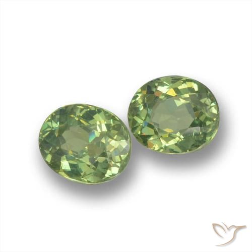 Gemme di Granato demantoide Verde medio naturale da 0.96 ct, Ovale, VS