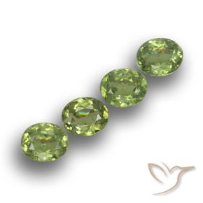 Gemme di Granato demantoide Verde foresta naturale da 1.51 ct, Ovale, VS