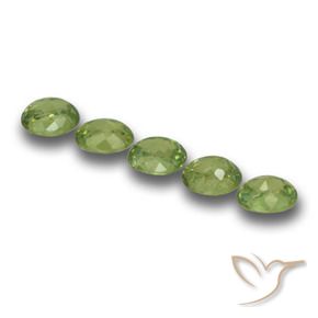 Gemme di Granato demantoide Verde medio naturale da 1.76 ct, Ovale, VS