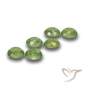 Gemme di Granato demantoide Verde caldo naturale da 1.79 ct, Ovale, VS
