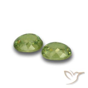 Gemme di Granato demantoide Verde medio naturale da 0.90 ct, Ovale, VS