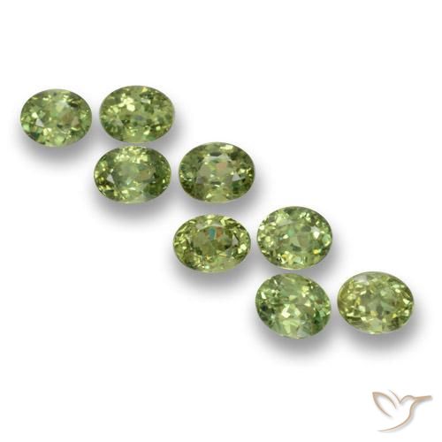 Gemme di Granato demantoide Verde caldo naturale da 2.60 ct, Ovale, VS
