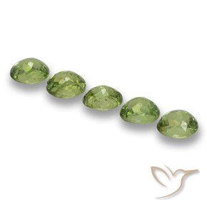 Gemme di Granato demantoide Verde medio naturale da 2.02 ct, Ovale, VS