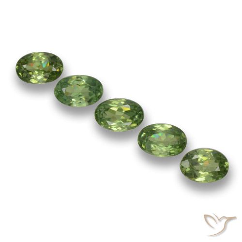 1.53ctw Naturale Verde caldo Granato demantoide, Ovale, VS