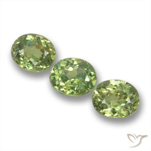 1.43ctw Naturale Verde caldo Granato demantoide, Ovale, VS