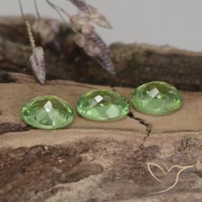Gemme di Granato demantoide Verde foresta naturale da 1.14 ct, Ovale, VVS-VS