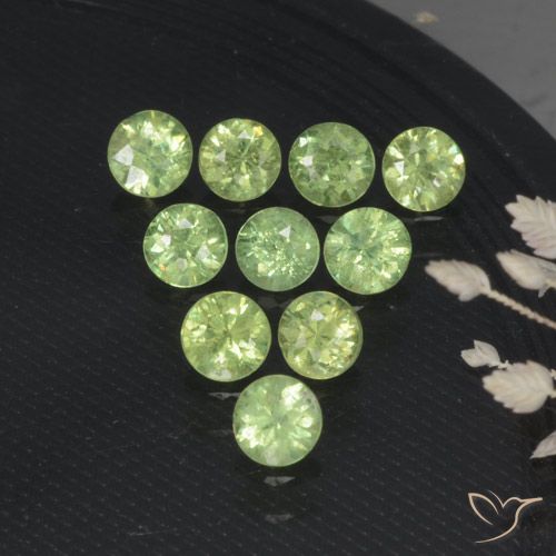1.70ctw Naturale Pera Verde Granato demantoide, Rotondo, VS-SI