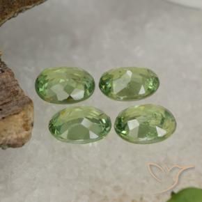 Gemme di Granato demantoide Verde medio naturale da 1.75 ct, Ovale, VS