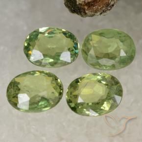 Gemme di Granato demantoide Pera Verde naturale da 1.40 ct, Ovale, VS