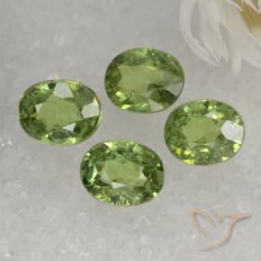 Gemme di Granato demantoide Verde caldo naturale da 1.61 ct, Ovale, VS