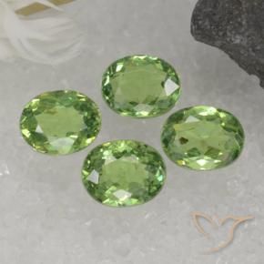 Gemme di Granato demantoide Verde medio naturale da 1.73 ct, Ovale, VS