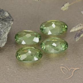 Gemme di Granato demantoide Verde caldo naturale da 2.17 ct, Ovale, VS-SI