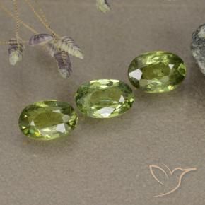 Gemme di Granato demantoide Verde oliva naturale da 1.48 ct, Ovale, VS-SI