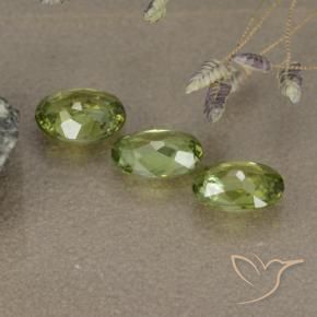 Gemme di Granato demantoide Verde oliva naturale da 1.48 ct, Ovale, VS-SI