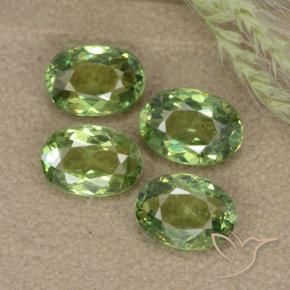 Gemme di Granato demantoide Verde foresta naturale da 2.27 ct, Ovale, VS