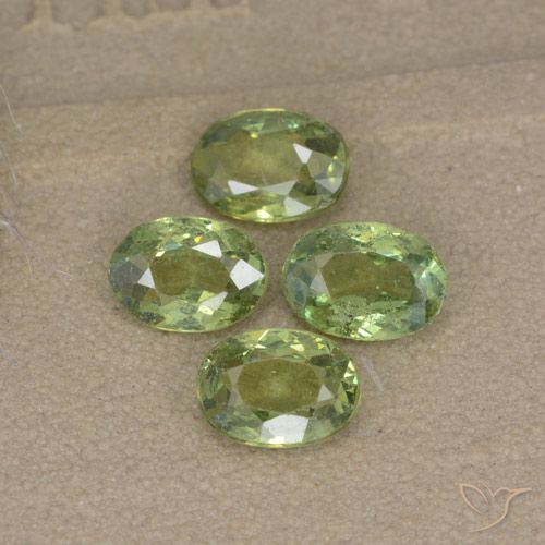2.14ctw Naturale Verde foresta Granato demantoide, Ovale, VS