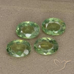 Gemme di Granato demantoide Verde foresta naturale da 2.34 ct, Ovale, VS