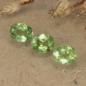 Gemme di Granato demantoide Giallo verde naturale da 0.86 ct, Ovale, VS-SI