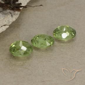 Gemme di Granato demantoide Verde foresta chiaro naturale da 1.26 ct, Ovale, VS-SI