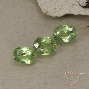 Gemme di Granato demantoide Verde caldo naturale da 1.55 ct, Ovale, VS-SI