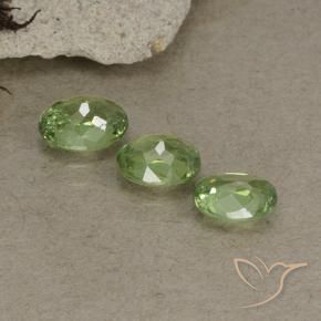 Gemme di Granato demantoide Verde caldo naturale da 1.55 ct, Ovale, VS-SI