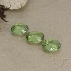 Gemme di Granato demantoide Verde chiaro naturale da 1.38 ct, Ovale, VS-SI