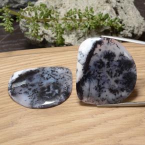 Agata dendritica naturale multicolore da 88,35 ct, forma fantasia, traslucido