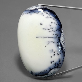 Calcedonio dendritico naturale multicolore da 130,05 ct, taglio ovale, opaco