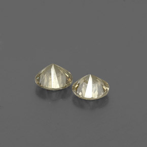 Diamante naturale giallo da  ct, taglio rotondo, VS