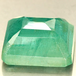 Smeraldo Verde naturale da 7.12 ct, Taglio smeraldo, SI-I1